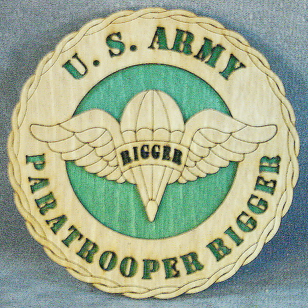 Paratrooper Rigger Desktop - Click Image to Close